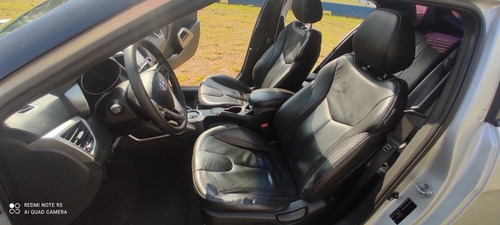 Imagem 8 de 15 de Hyundai Veloster 2012 1.6 16v 2p