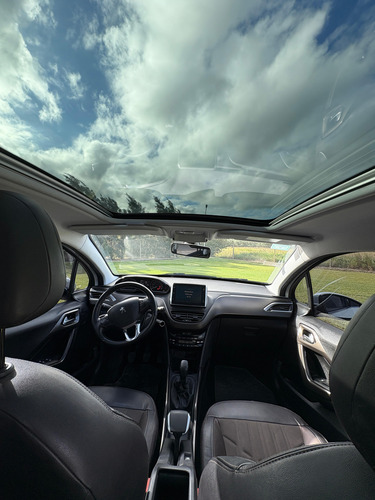 Peugeot 2008 1.6 Feline