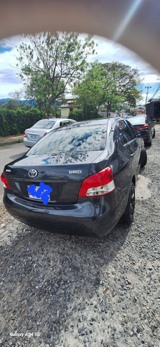 Toyota Yaris 5puertas Manual Recibo
