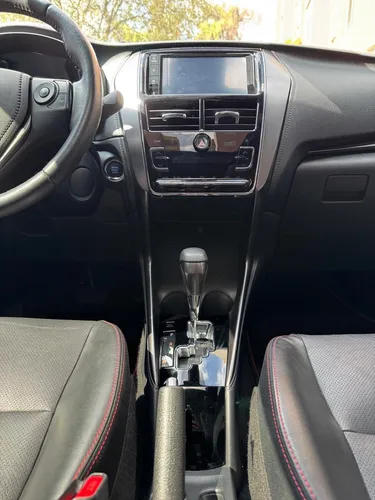 Toyota Yaris 1.5 Sport Cvt