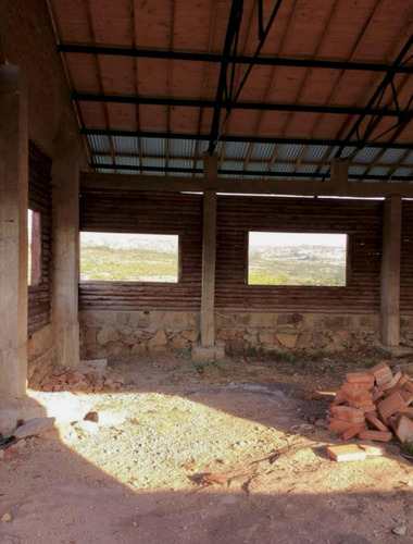 Casa Y Terreno Mina Clavero A 800mts De Nido De Aguila
