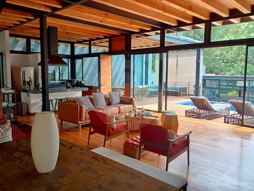 Casa En Venta En Avándaro