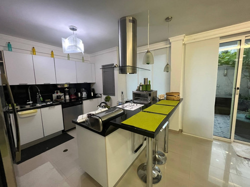 Imagen 5 de 14 de 148836 Anthony Marquez 0424-4338703 Venta Townhouse Mañongo