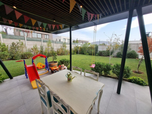 Arriendo Casa De 3 Dorm, En Chamisero Chicureo