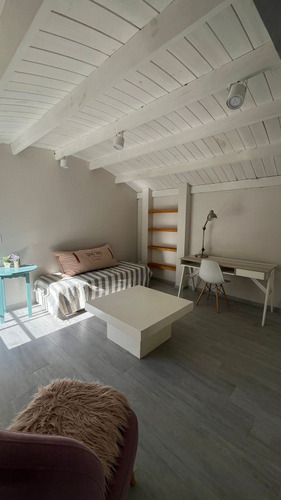 Carilo Casa Próxima Al Mar, En Cul De Sac