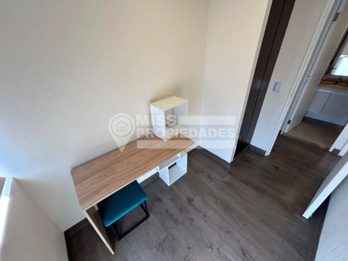 Se Vende Departamento En Avenida Edmundo Perez Zujovic