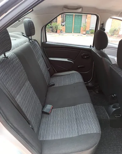 Renault Logan 1.6 Expression Fii