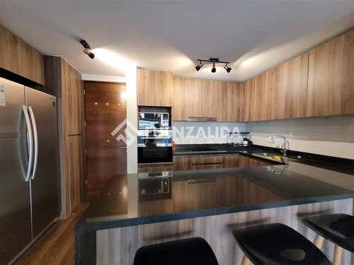 Departamento En Arriendo De 2 Dorm. En Providencia