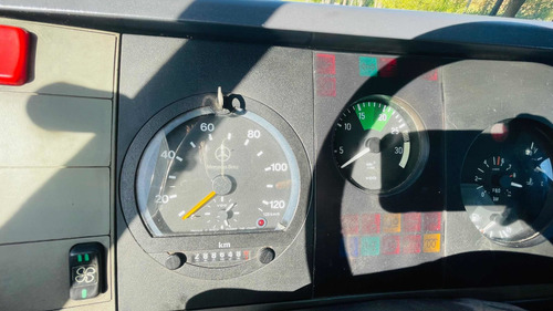 Imagen 8 de 18 de Mercedes Benz 710 Plus