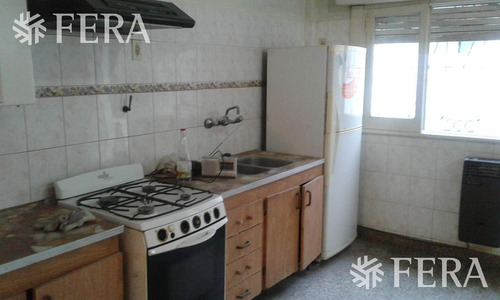Venta De Casa Para 2 Familias De 3 Ambientes En Wilde Con Cochera (24671)