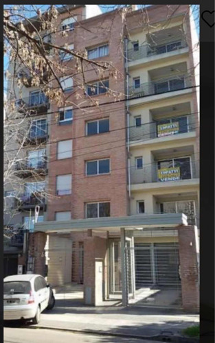 Departamento Semipiso 2 Ambientes Moron Sur. Dueño Vende