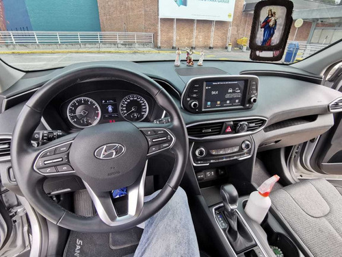 Hyundai Santa Fe Premium 2.4 4x2