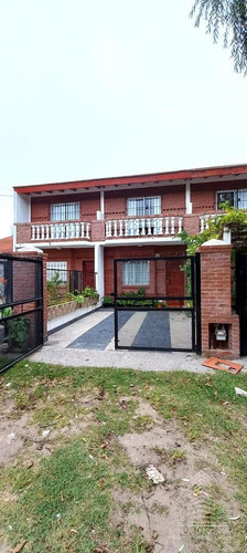 Imagen 2 de 30 de Oportunidad En Triplex!! Zona Mar De Ajo!!
