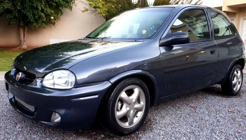 Chevrolet Corsa 1.6 Gl Aa Dh