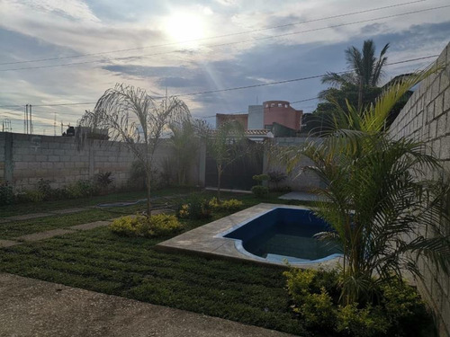 Imagen 1 de 12 de Casa Sola En Venta Magisterial Tetelcingo