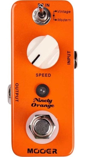 Pedal De Efecto Guitarra Mooer Ninety Orange Phaser Análogo Color Naranja