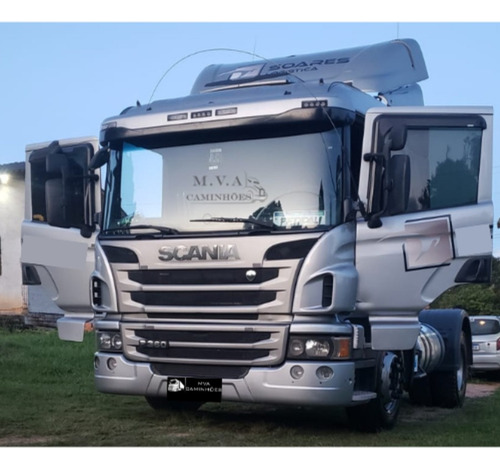 Scania P360 4x2 Ano 2015 Consta Sinistro