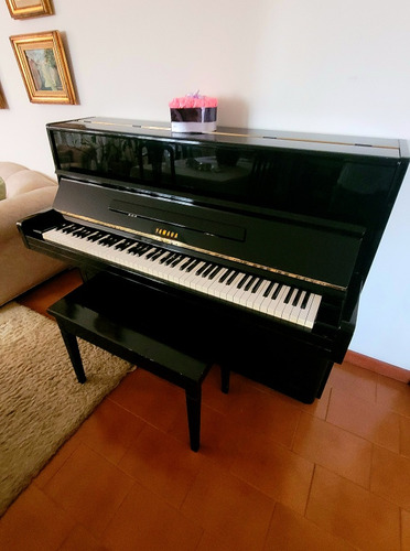 Piano Vertical Yamaha P2 (impecable)