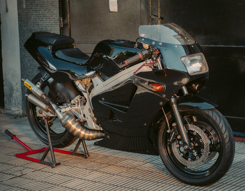 Suzuki Rgv250 Vj21