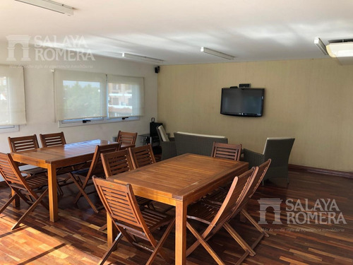 Imagen 20 de 30 de Venta Departamento De 2 Ambientes Con Cochera Olivos Martinez (amenities)