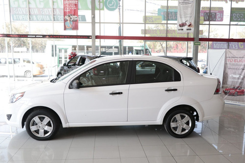 Imagen 6 de 15 de Chevrolet Aveo 2018 1.6 Ls Mt