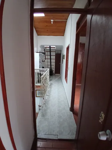 Casa Poblado Campestre Unifamiliar De 3 Pisos
