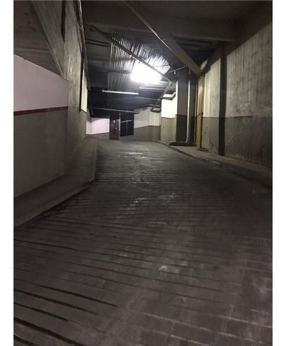 Venta Cochera - Parque Rivadavia