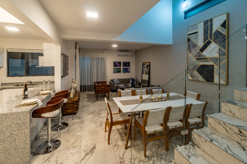 Casa En Venta En Playa Del Carmen, Bali, A 10 Minutos De La Playa