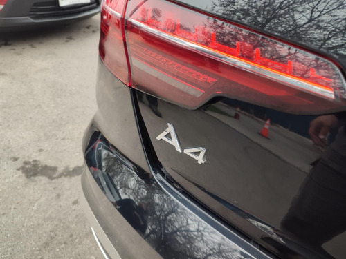 Audi A4 35 TFSI 2.0 SPORT