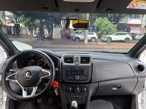 Renault Logan 1.6 Expression