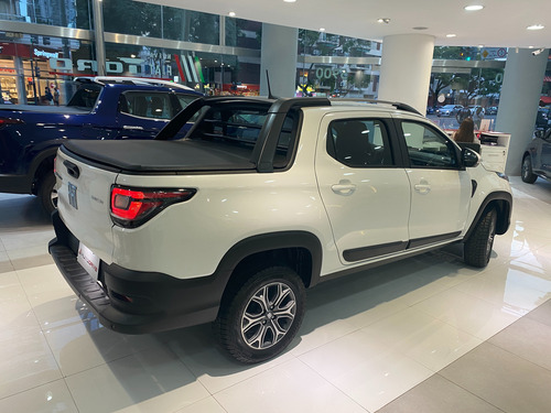 Fiat Strada 1.3 Volcano Cvt