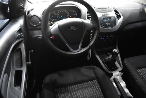 Imagen 10 de 19 de Ford Ka 1.5 S 5p 2018 - 16.300km - Car Cash