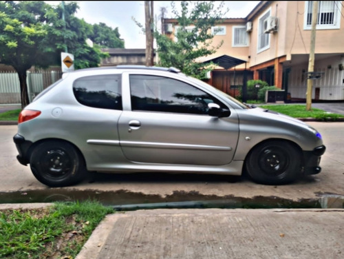 Imagen 9 de 19 de Peugeot 206 2008 1.6 Sw Xs Premium