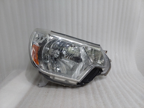 Faro Toyota Tacoma 2012 2013 2014 2015 Detalle