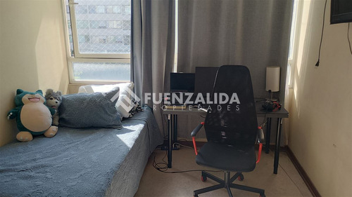 Departamento En Venta De 2 Dorm. En Providencia