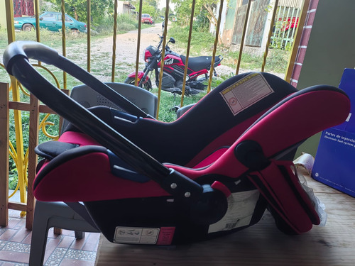 Autoasiento Prinsel Básico 0-24 Meses - Porta Bebé Portabebe Negro Y Rojo (Usado)