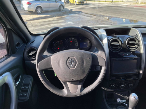 Imagen 9 de 13 de Renault Duster Oroch 2017 1.6 Outsider