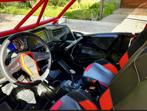 Polaris Xp 4 - 1000 Premium Cuatro Plazas
