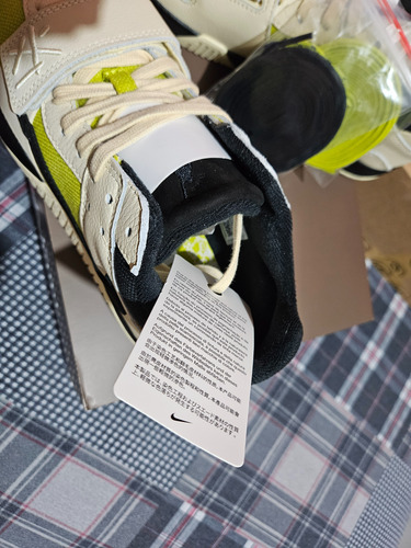 Tenis Travis Scott Jordan Jumpman Jack Tr Bright 10 Mx 30 Cm (Usado)