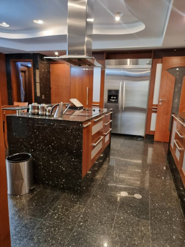 Alquiler De Apartamento En Terrazas Del Country, Residencia Amazonas Ns
