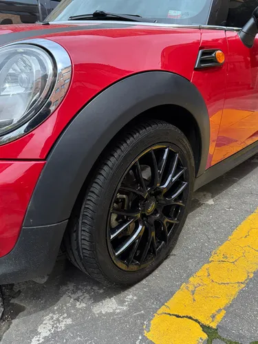 Mini Cooper R56 1.6 Coupe
