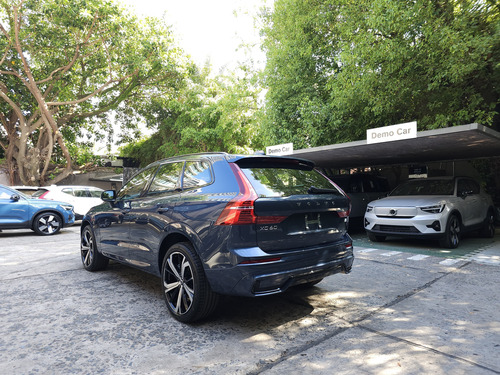 Volvo Xc60 T8 Ultimate Dark