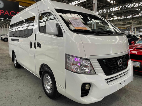 Imagen 3 de 11 de Nissan Urvan 2020 2.5 12 Pas Aa Mt