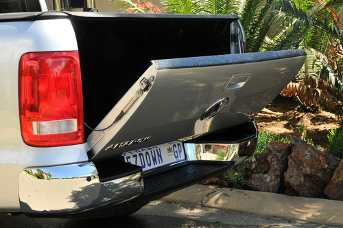 Imagen 3 de 8 de Amortiguador Porton Toyota Hilux 05/15 Ezdown 2848