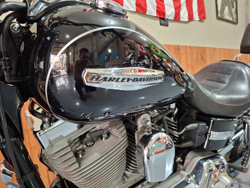 Harley Davidson Dyna Super Glide Custom 2008