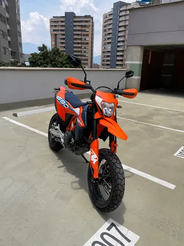 Ktm 690 Smc R 2024 - Nueva