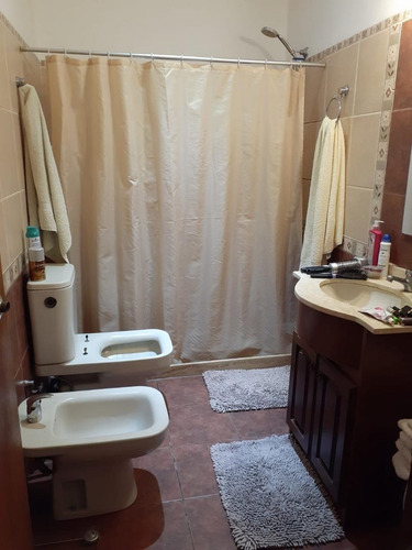 Importante Padrón 500 M2. Casa Más Apto.