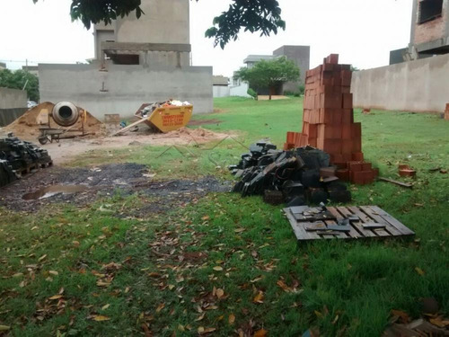 Terrenos - Ref: V5075