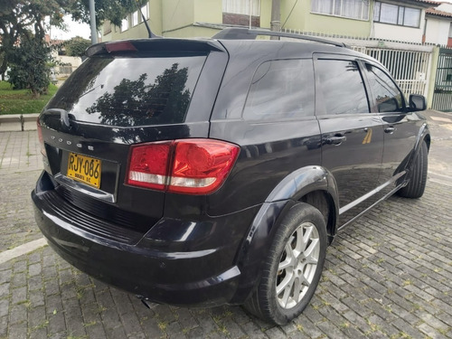 Dodge Journey 2.4 Crew 5 Puestos Modelo 2011