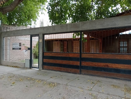 Venta De Casa En Bermejo, Guaymallen, Mendoza.